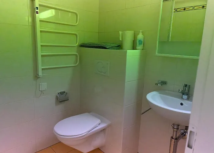 Quelques 6 Minutes A Pied De La Gare De Apartment