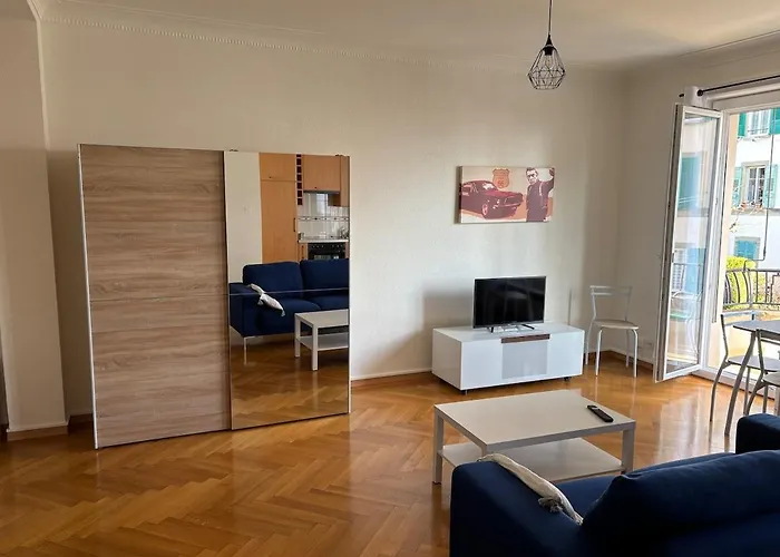 Apartamento Quelques 6 Minutes à Pied De La Gare De Lausana